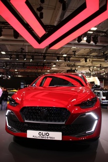 Les Clio à l'honneur © O. Jennequin – www.racingforever.com