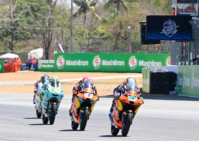 4 hommes pour une place sur le podium (Gold&Goose Redbull content pool)