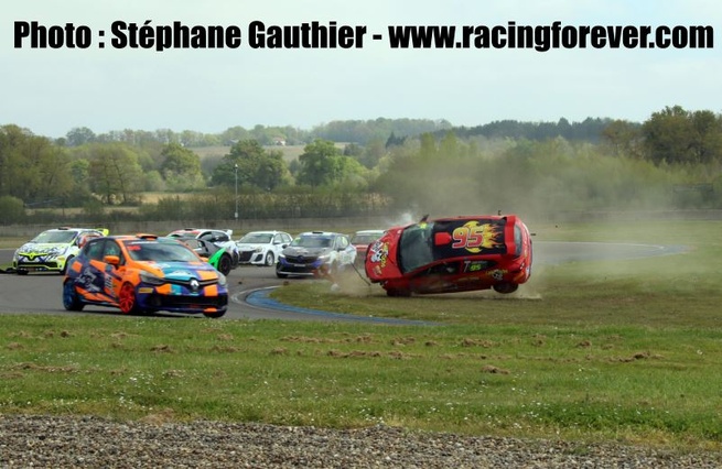 Christophe Henry en fâcheuse cabriole