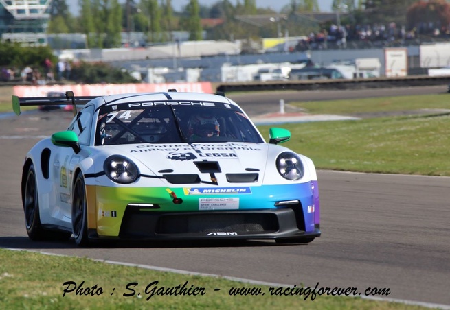 La 992 Cup de Victor Blugeon à Nogaro La 992 Cup de Victor Blugeon à Nogaro