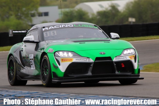 A domicile, Thomas Drouet tentait sa chance