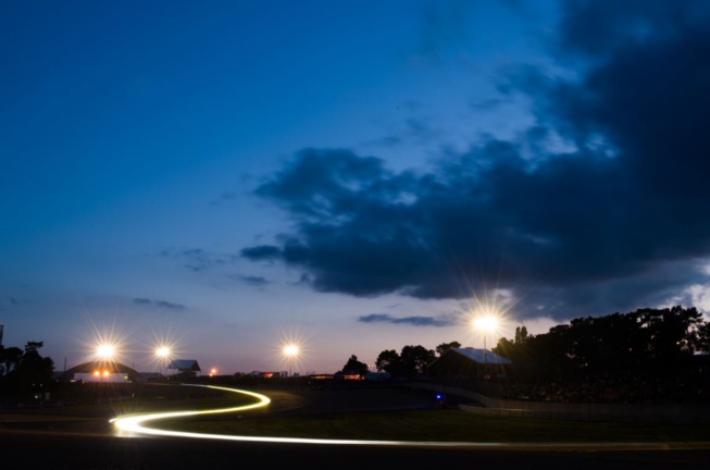 Le Mans, la nuit (Photo Toyota Motorsport) Le Mans, la nuit (Photo Toyota Motorsport)