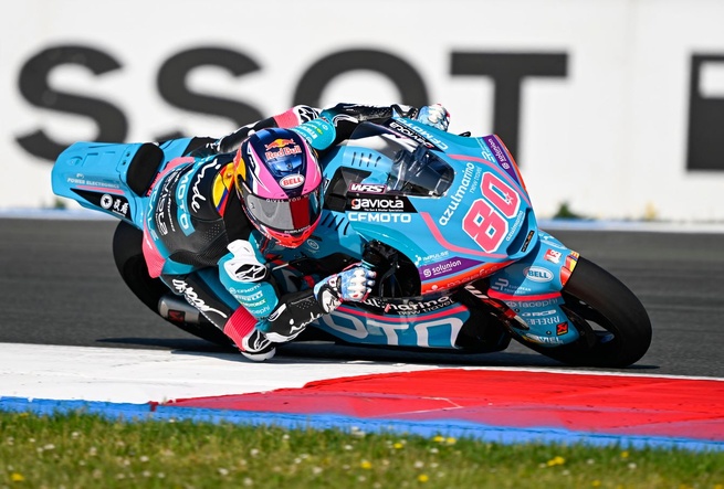 David Alonso remporte la pole et la victoire (Gold&Goose Redbull content pool) David Alonso remporte la pole et la victoire (Gold&Goose Redbull content pool)