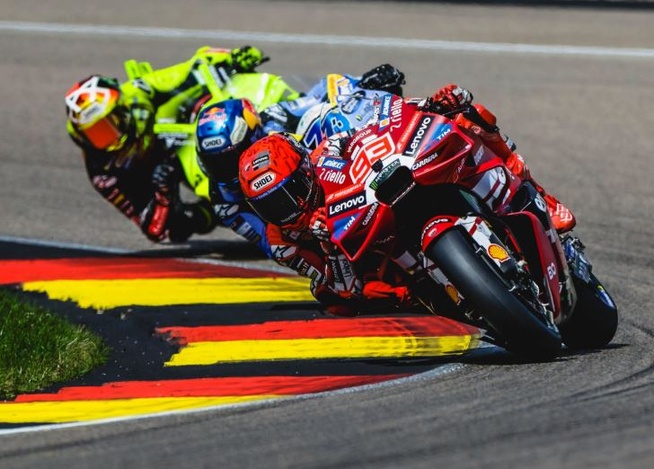 Un trio de Ducati bien ordonné (Photo Ducati)