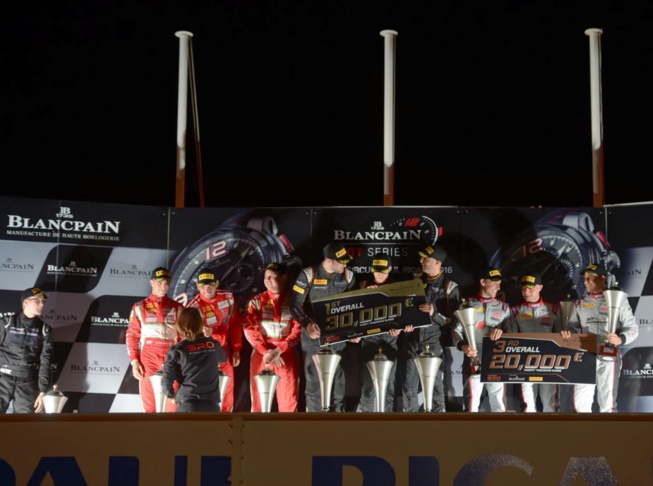 De quoi récompenser les efforts sur le podium (Photo A.Camblor) De quoi récompenser les efforts sur le podium (Photo A.Camblor)