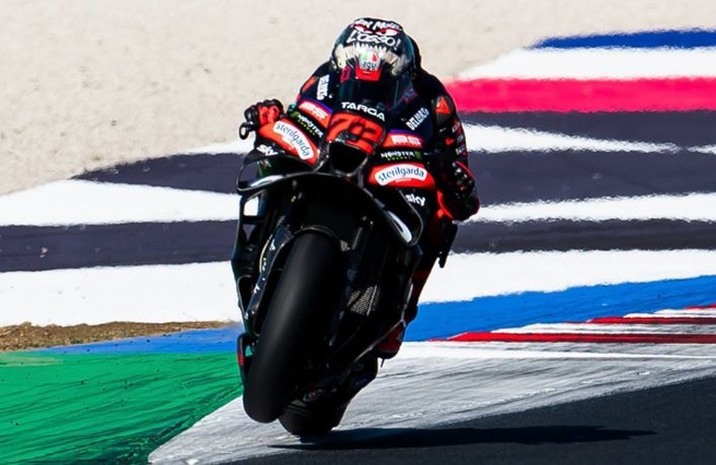 Battu en sprint sur le choix du pneu arrière ? (Photo Aprilia)