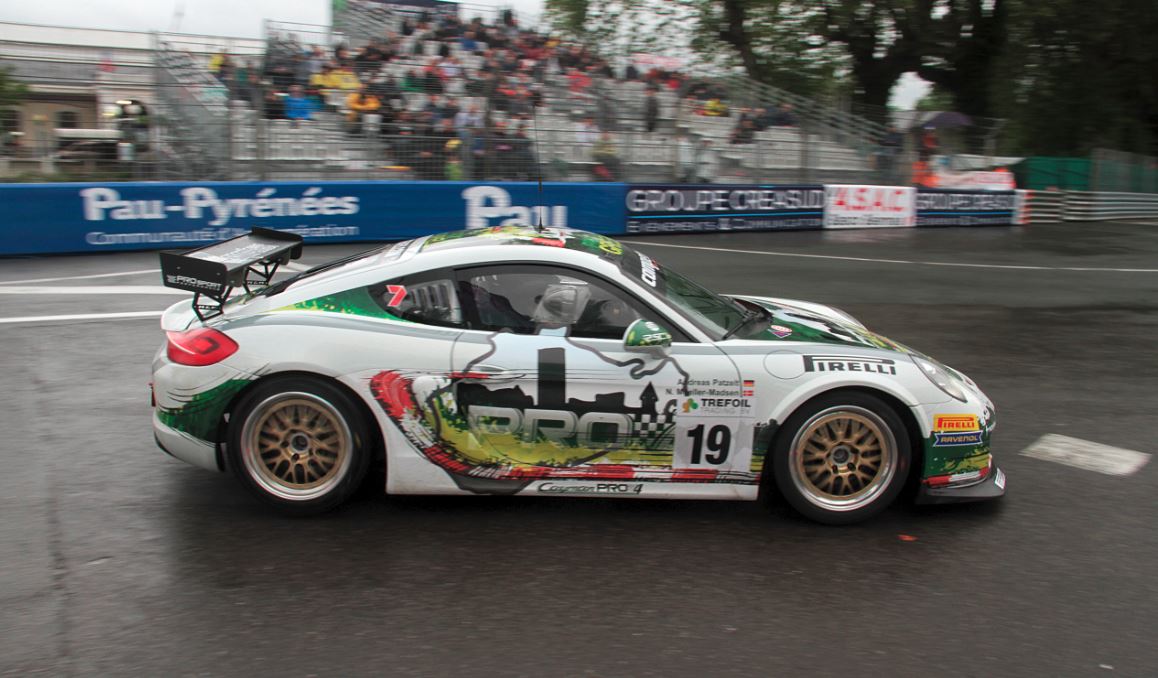 La Porsche Cayman semble le choix de beaucoup d'équipes (Photo S.Gauthier)