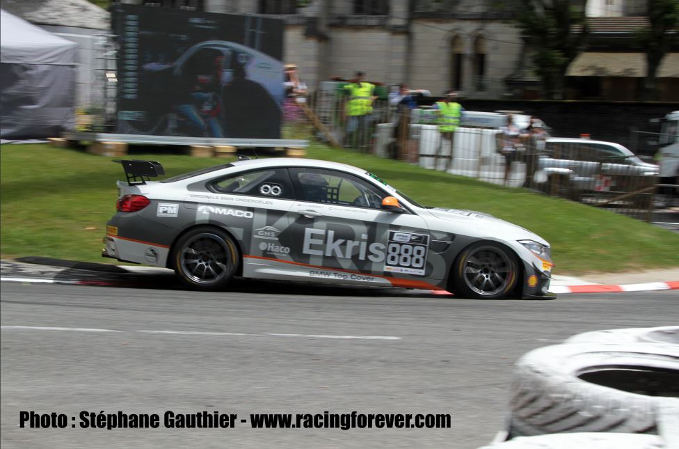 La BMW #888 a pris sa revanche dimanche dans la course 2 La BMW #888 a pris sa revanche dimanche dans la course 2