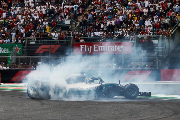 Burnout pour fêter le titre mondial