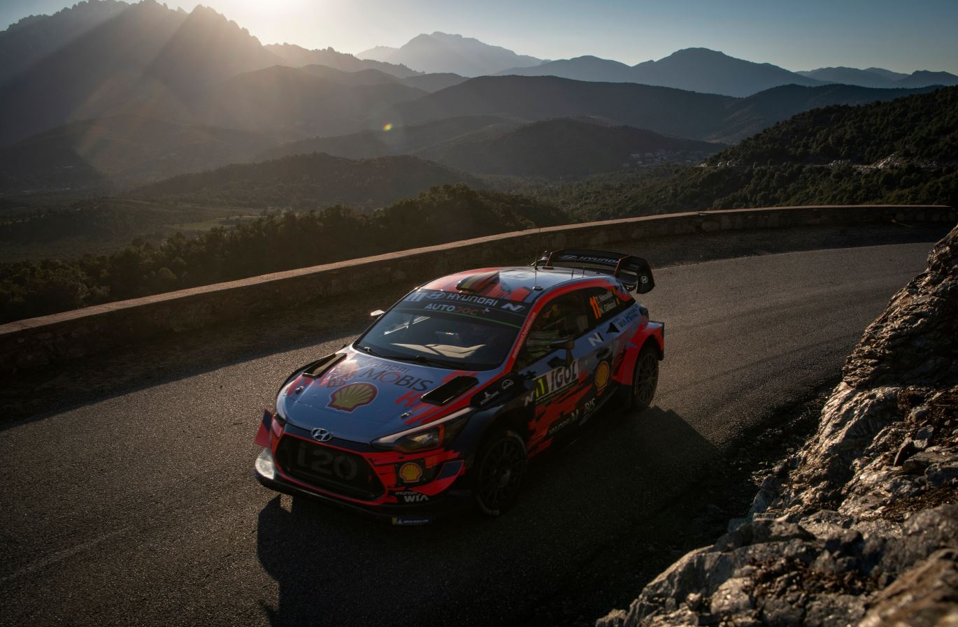 La Corse a délivré plus d'un tour dans son rallye !  ( Photo : Jaanus Ree/Red Bull Content Pool)