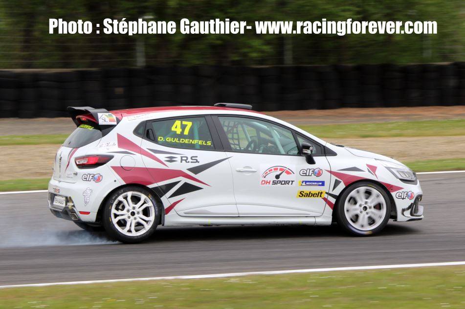 Guldenfel irrésistible en course 2 Guldenfel irrésistible en course 2