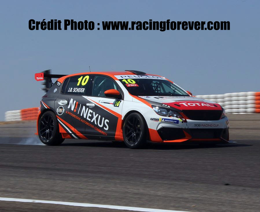 L'attaque a payé pour Scheier qui monte sur le podium en course 1 L'attaque a payé pour Scheier qui monte sur le podium en course 1