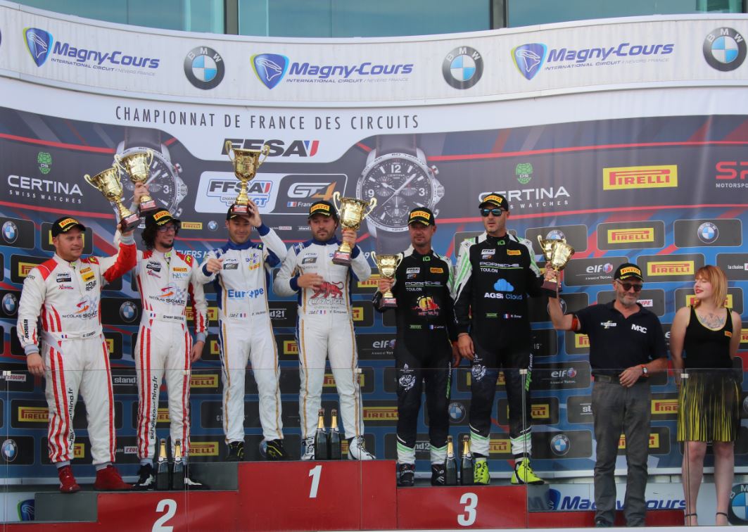 Podium amateurs Podium amateurs