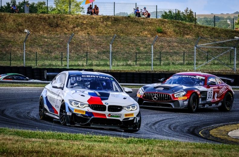 BMW sans faiblesse à Nogaro (Photo D.Bogaerts /SRO)