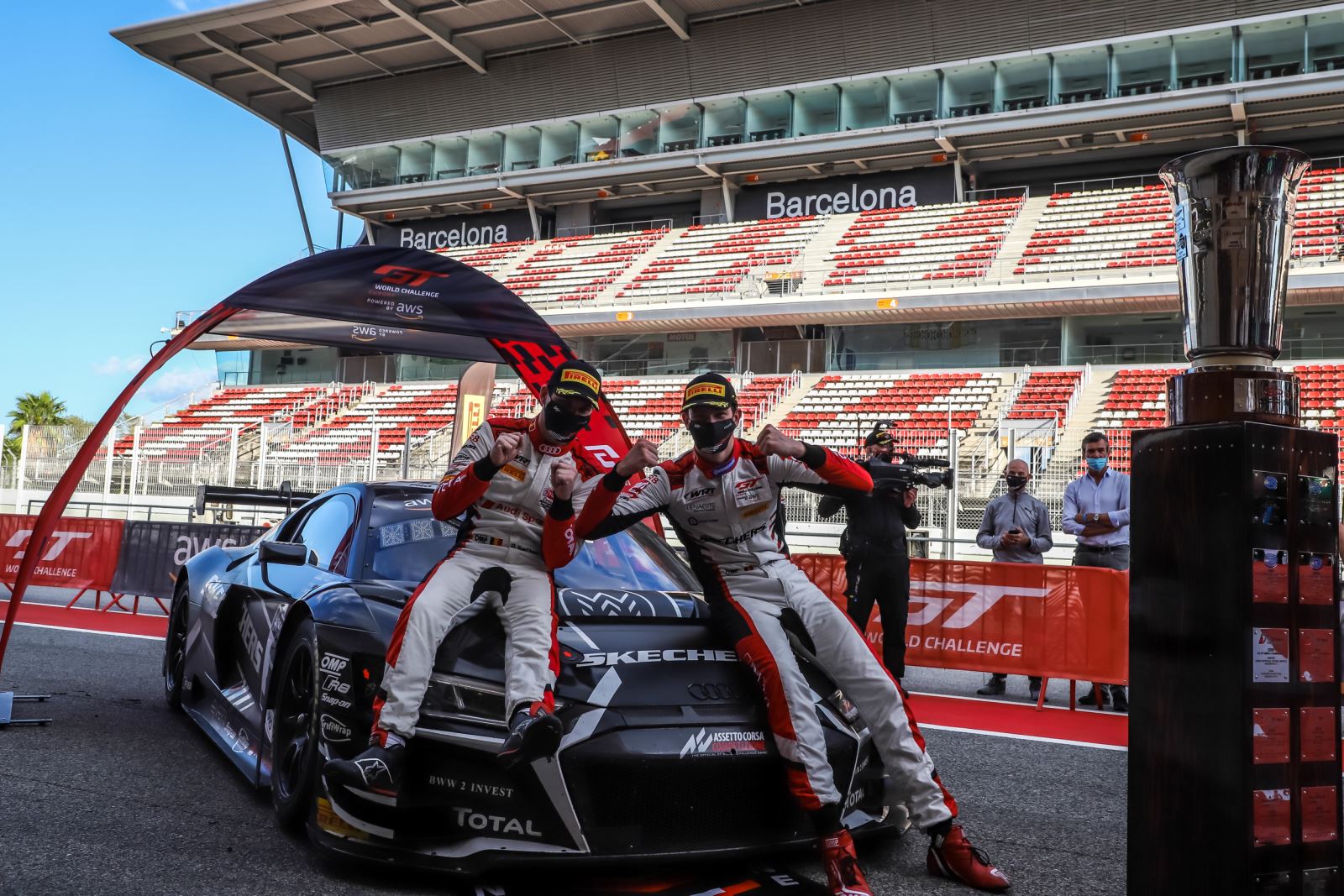 Vanthoor et Weerts et Audi WRT au top à Barcelone (Photo SRO)