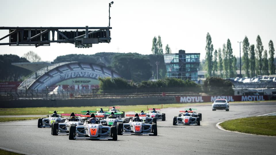 Un nouveau départ pour la F4 FFSA