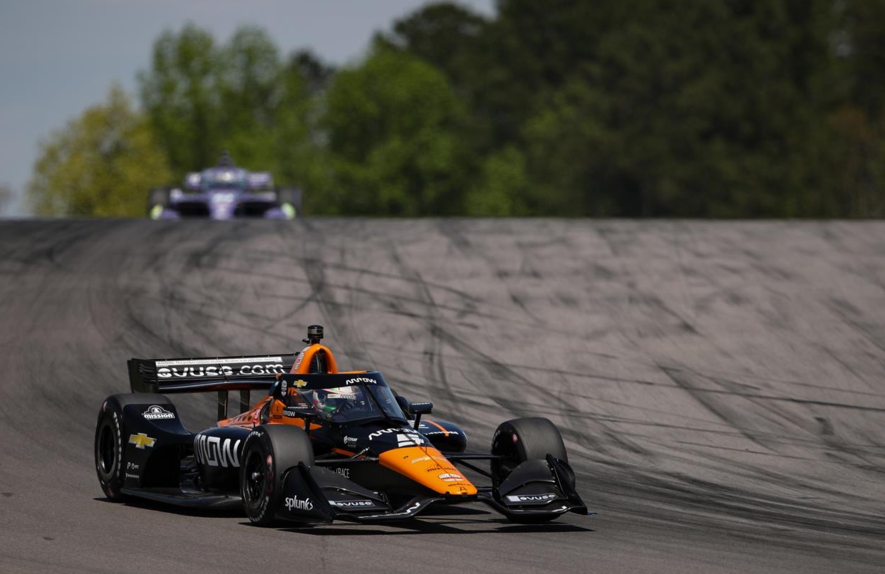 C’est en Indycar que l’on trouve une McLaren en pole – © NTT Indycar C’est en Indycar que l’on trouve une McLaren en pole – © NTT Indycar
