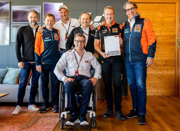 Tech3 et KTM c'est pour longtemps