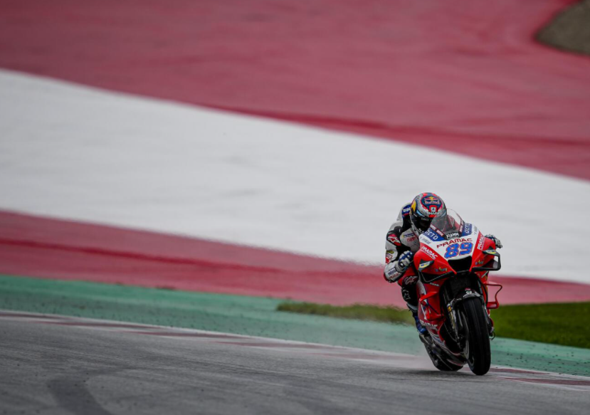 Une Ducati bien pilotée ! Une Ducati bien pilotée !