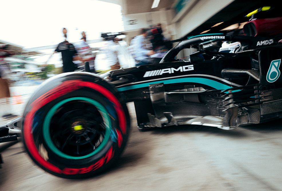 Mercedes voit rouge à Sao Paulo (Photo Daimler)