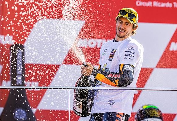 Moto2 2021 : Gardner champion à Valencia Moto2 2021 : Gardner champion à Valencia