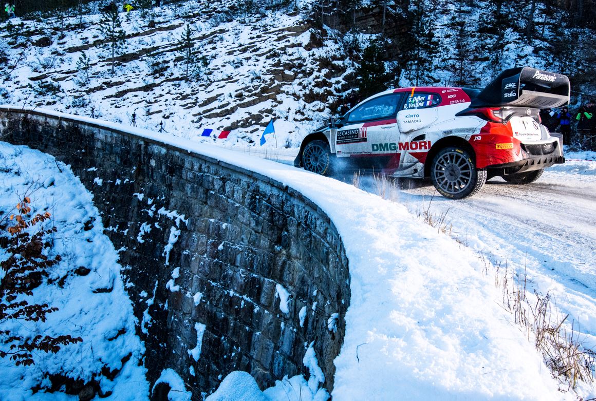 Ogier prend peu à peu l'ascendant(Jaanus Ree/Red Bull Content Pool) Ogier prend peu à peu l'ascendant(Jaanus Ree/Red Bull Content Pool)