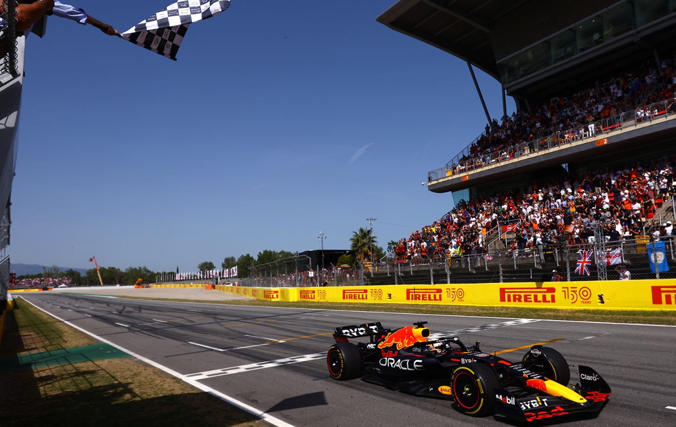 Verstappen prend la tête du Championnat © RedBull Verstappen prend la tête du Championnat © RedBull