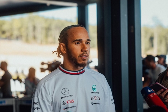 Un des rares abandons de Hamilton © AMG Mercedes F1