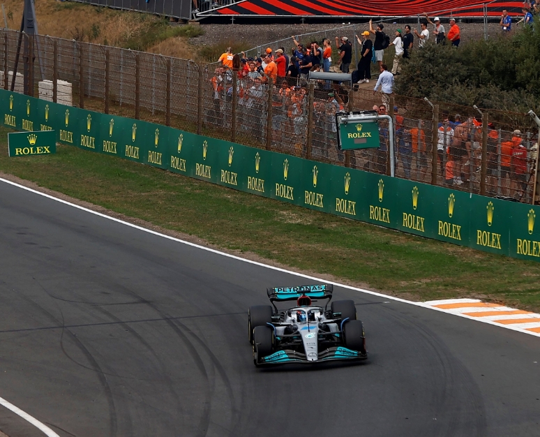 Belle performance des Mercedes © AMG Mercedes F1 Belle performance des Mercedes © AMG Mercedes F1