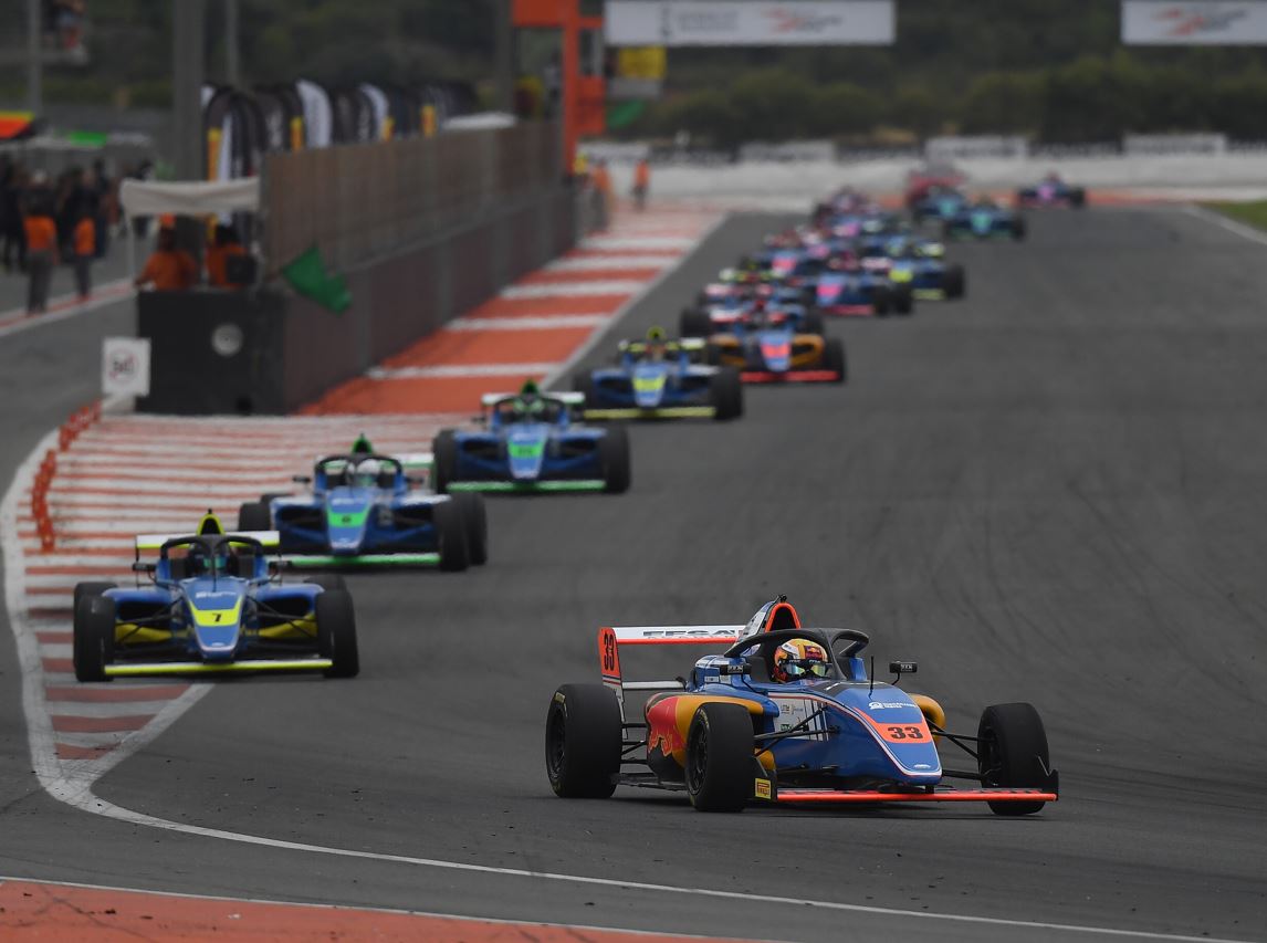 Valencia nouveau terrain de jeu de la F4 FFSA (Photo Dutch Agency)