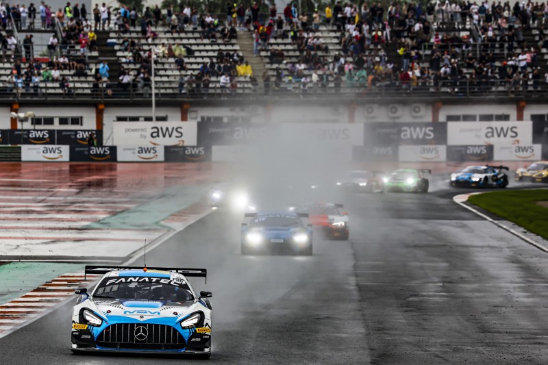 Une nouvelle course épique en Fanatec GT (Photo P.Hecq) Une nouvelle course épique en Fanatec GT (Photo P.Hecq)