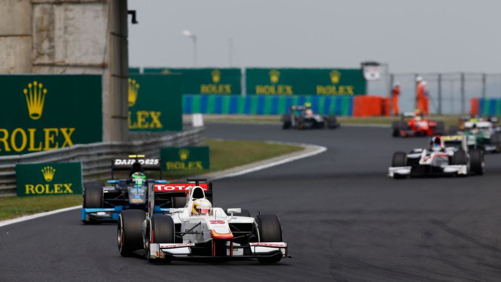 Arthur garde son sang-froid pour remporter la course 1 (Sam Bloxham/GP2 Series Media)