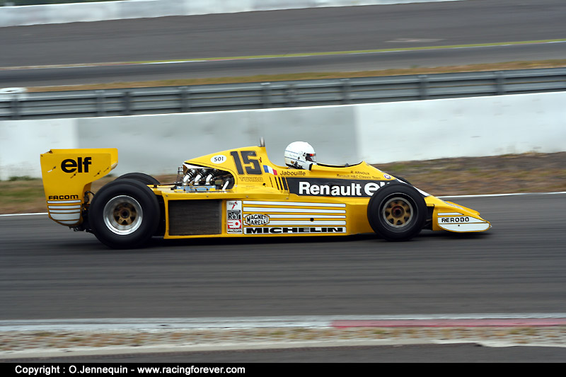 La Renault RS01 qu’a piloté Jabouille en 1977 La Renault RS01 qu’a piloté Jabouille en 1977