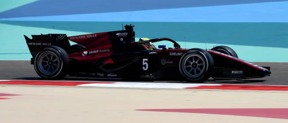 Pourchaire lance sa saison © FIA F2