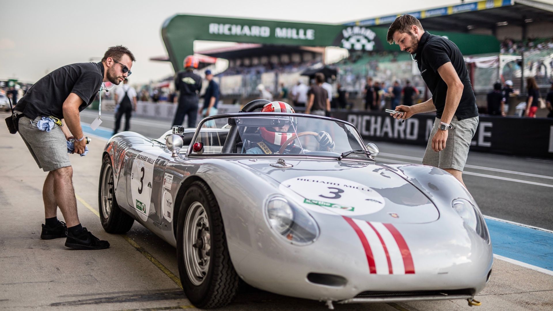 Photo Porsche AG Photo Porsche AG