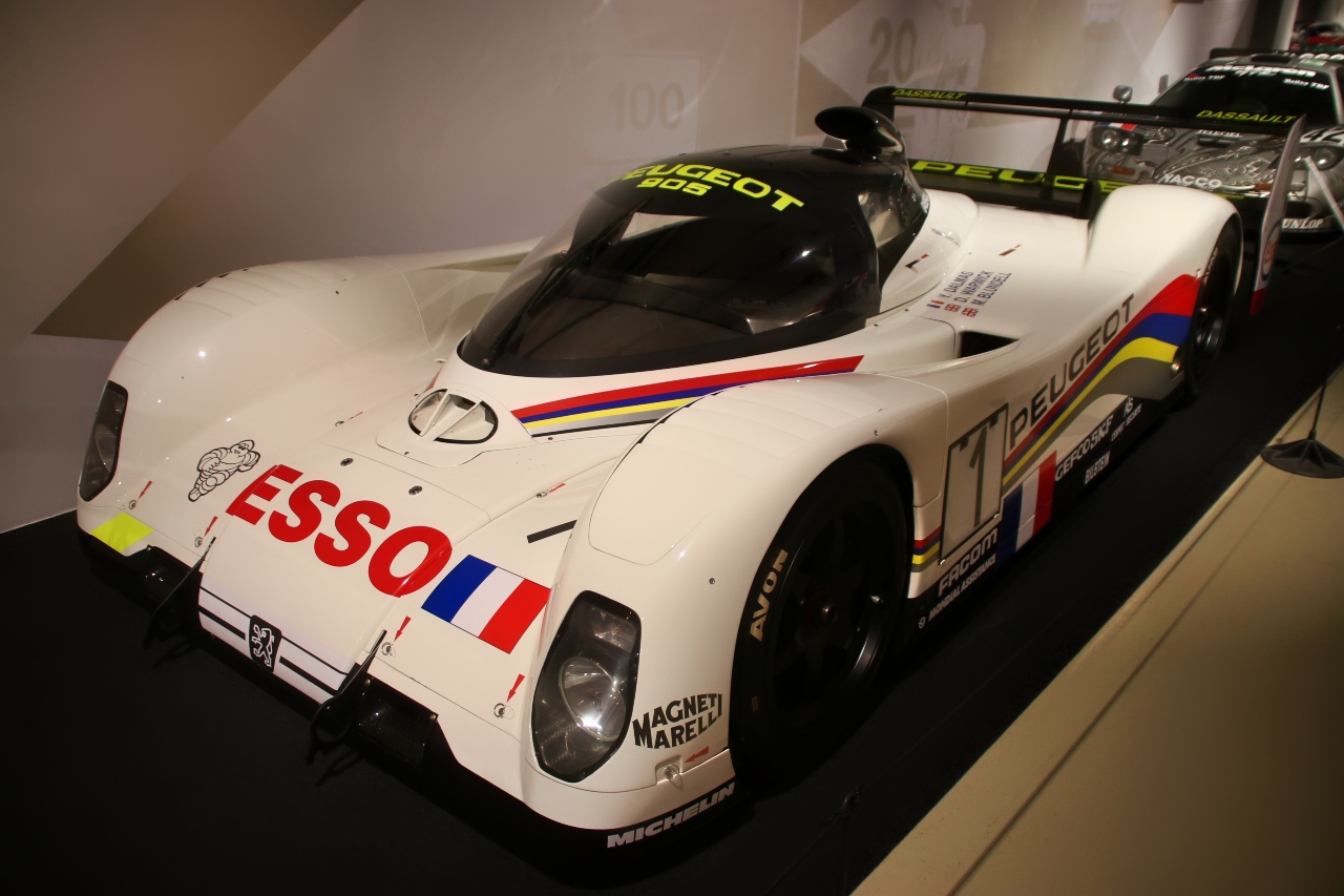 La célèbre Peugeot 905 © O. Jennequin – www.racingforever.com