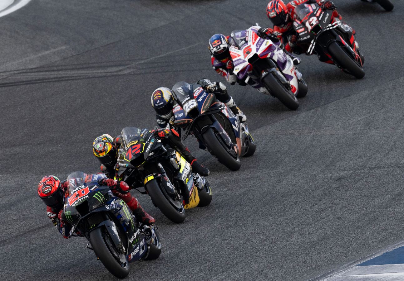 Quartararo à la lutte pour une bonne place (Photo Yamaha) Quartararo à la lutte pour une bonne place (Photo Yamaha)
