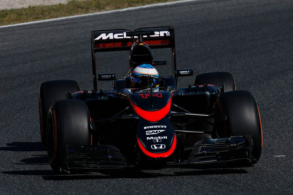 Abandon pour Alonso : © McLaren F1