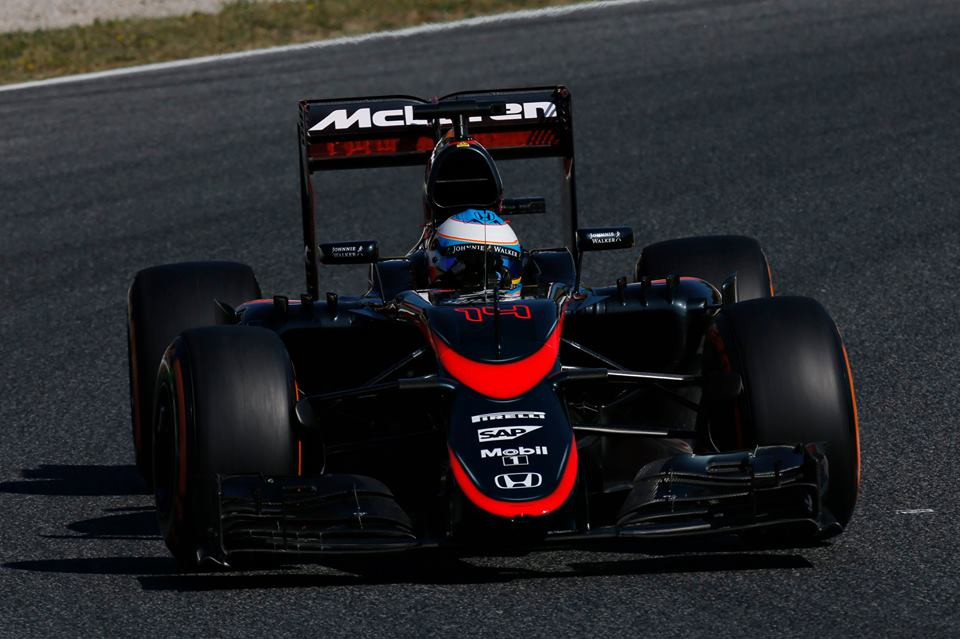 Abandon pour Alonso : © McLaren F1 Abandon pour Alonso : © McLaren F1