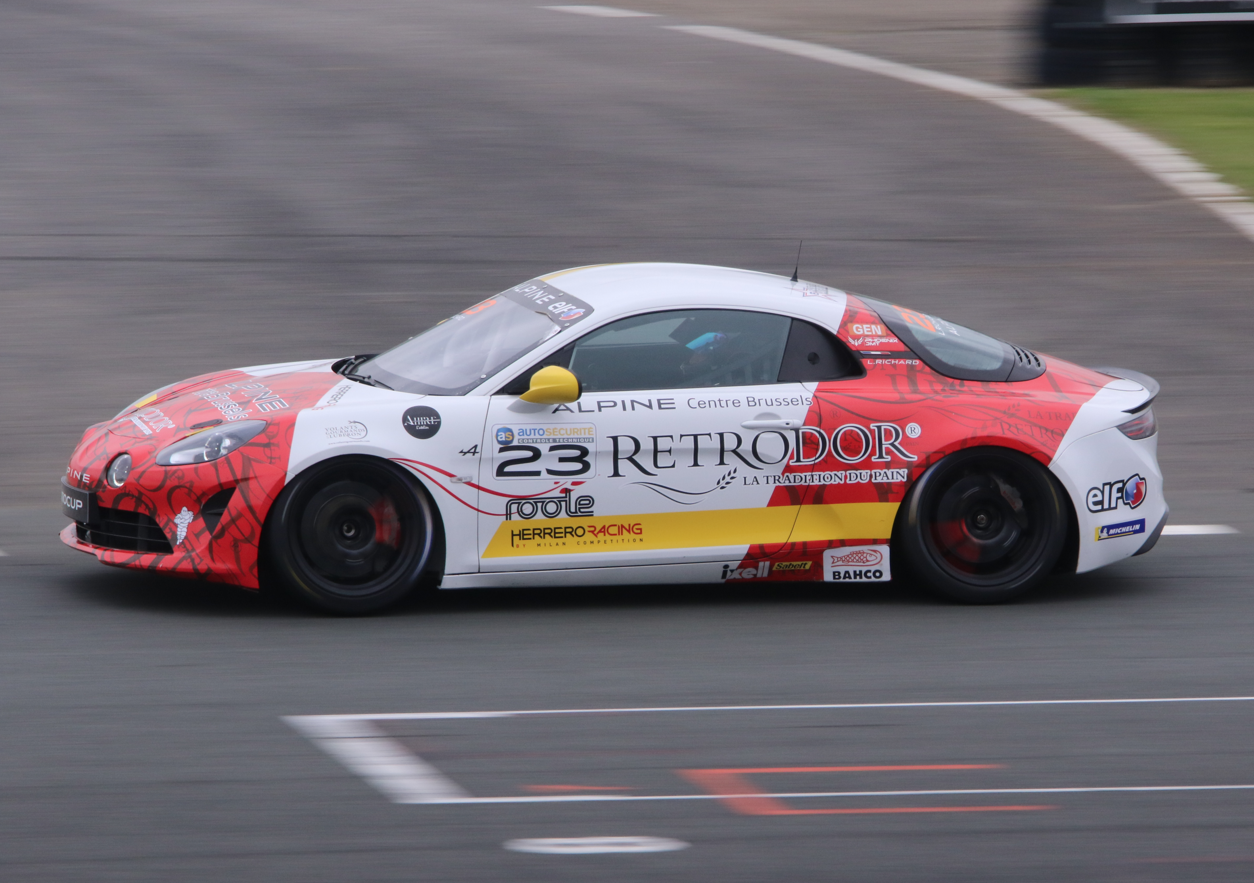 Cette année encore, on pourra compter sur Laurent Richard (Photo S.Gauthier - racingforever.com) Cette année encore, on pourra compter sur Laurent Richard (Photo S.Gauthier - racingforever.com)