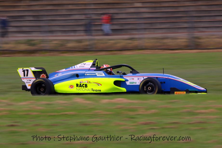 La première victoire pour le redoublant Yani Stevenheydens La première victoire pour le redoublant Yani Stevenheydens