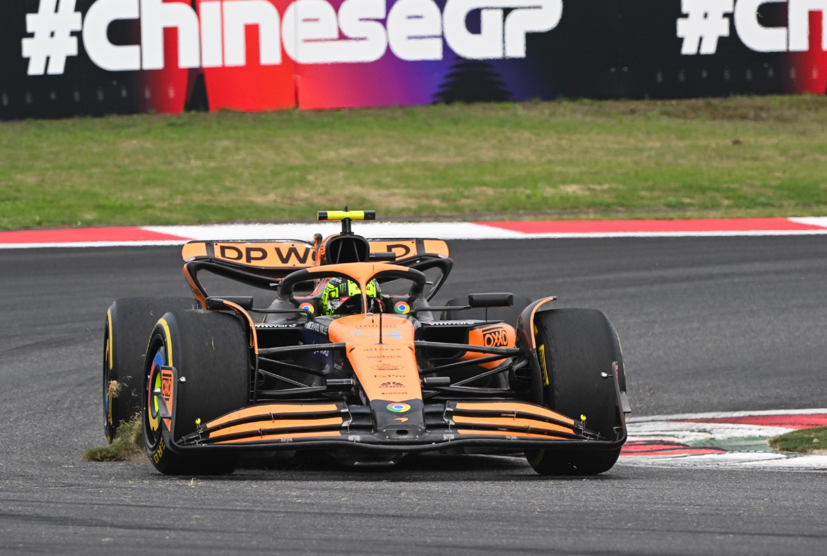 Une McLaren sur le podium © McLaren
