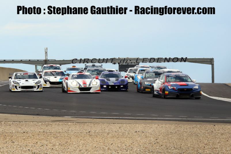 Un départ dominical à Ledenon Un départ dominical à Ledenon