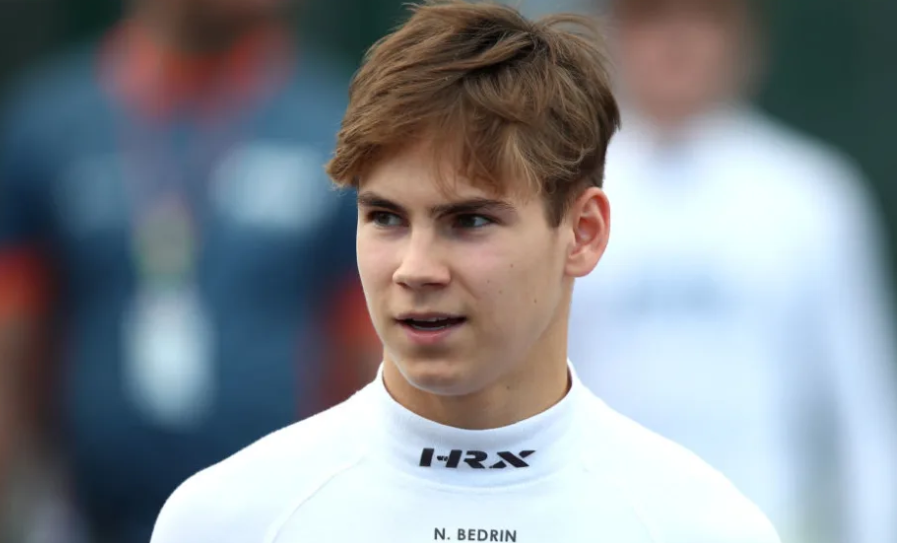Bedrin vainqueur pour la première fois en F3 © FIA F3 Bedrin vainqueur pour la première fois en F3 © FIA F3