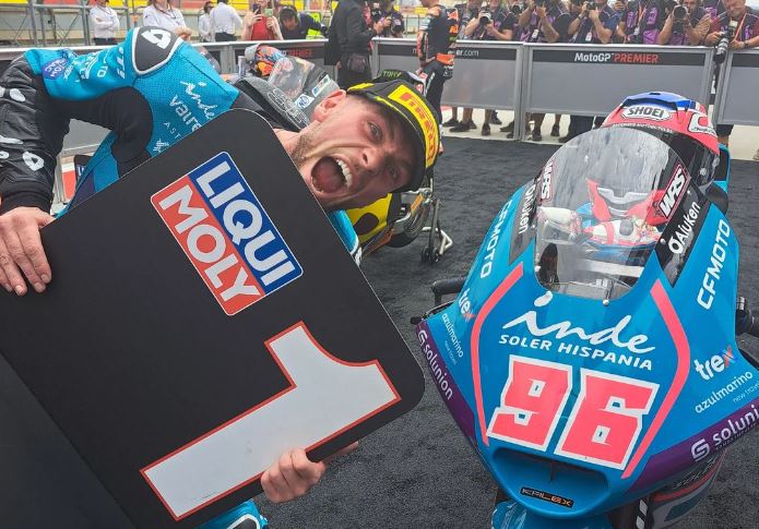 Dixon prend la victoire en Aragon Dixon prend la victoire en Aragon