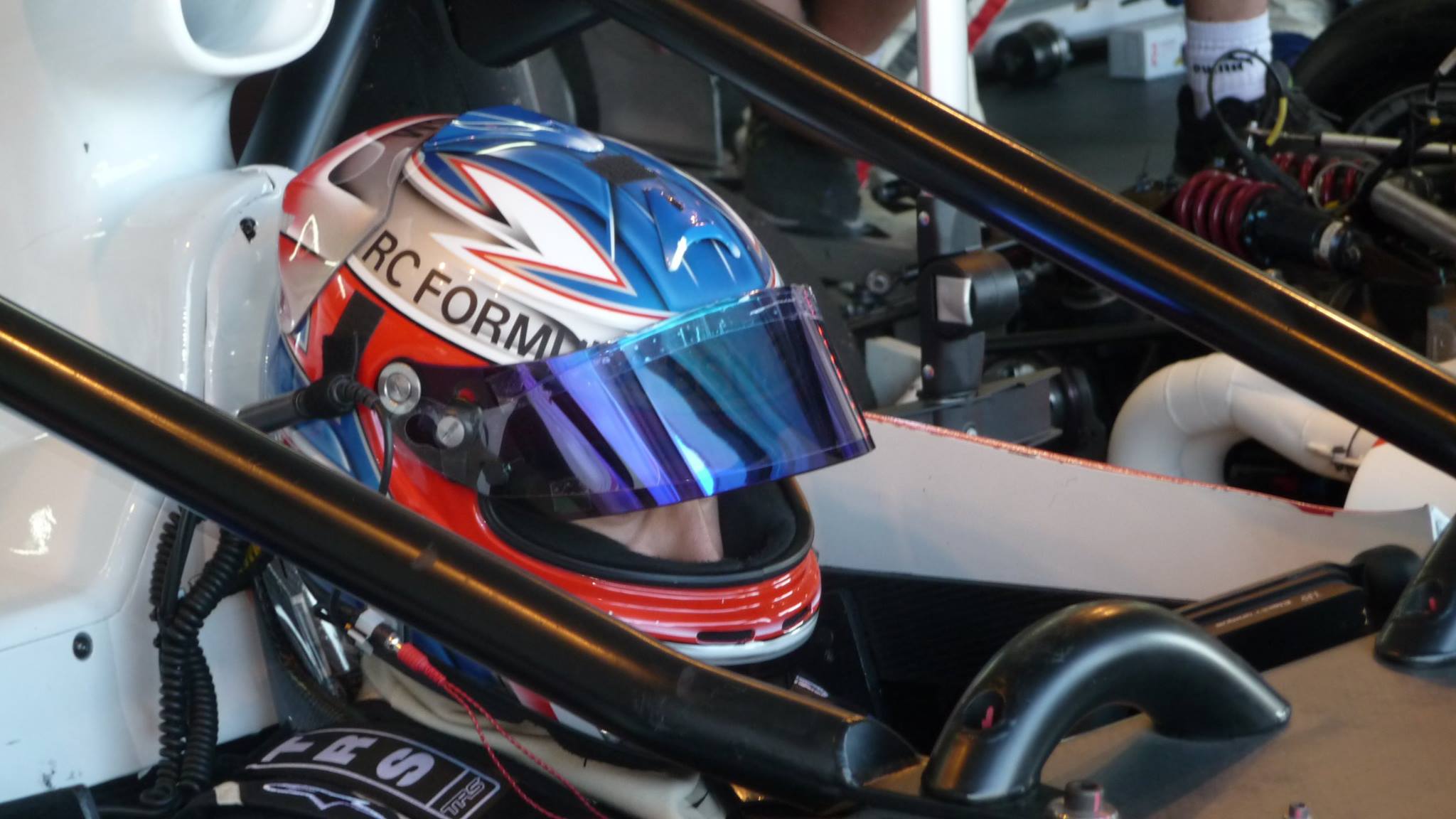 Jordan dans son cockpit Jordan dans son cockpit