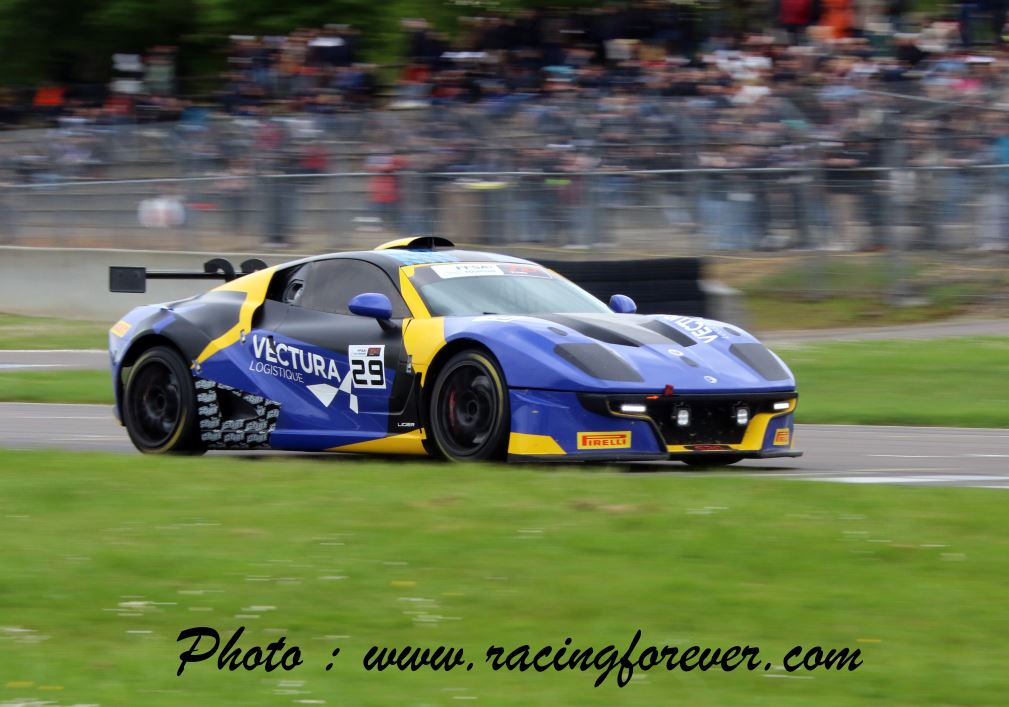 Les Ligier ont été performantes et David Chiche remporte une 2e victoire en GT Light Les Ligier ont été performantes et David Chiche remporte une 2e victoire en GT Light