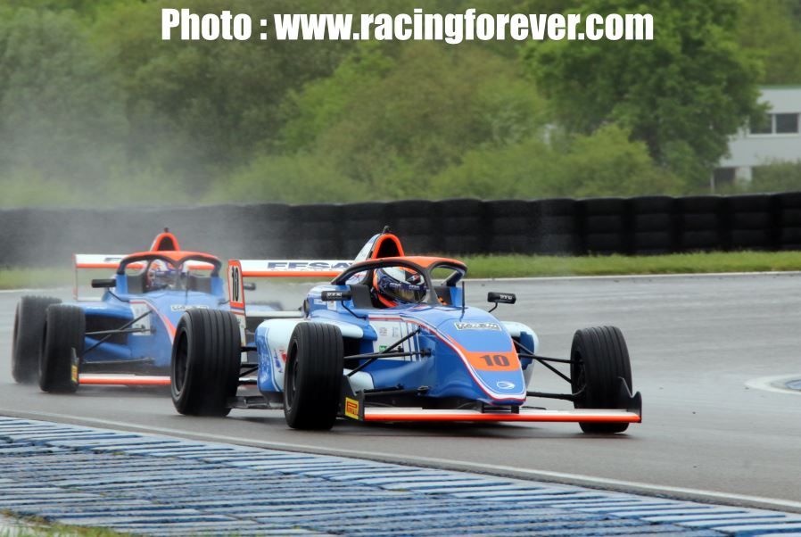 Dorison surnage Dorison surnage