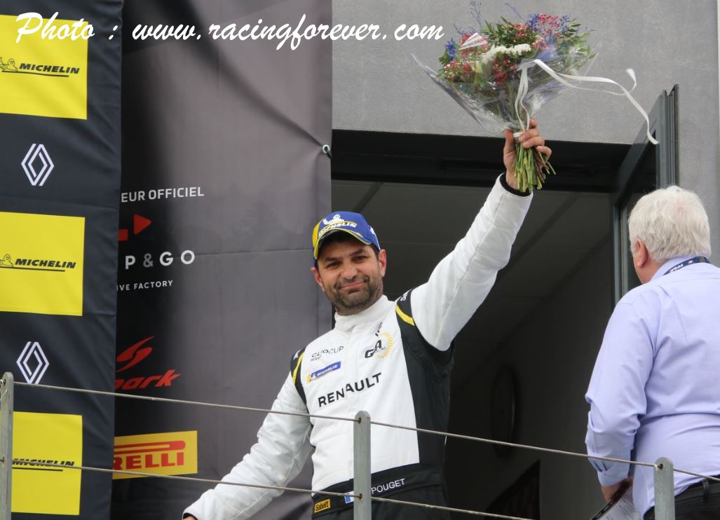 Pouget n'a pas fait de fleurs à la concurrence ! Pouget n'a pas fait de fleurs à la concurrence !