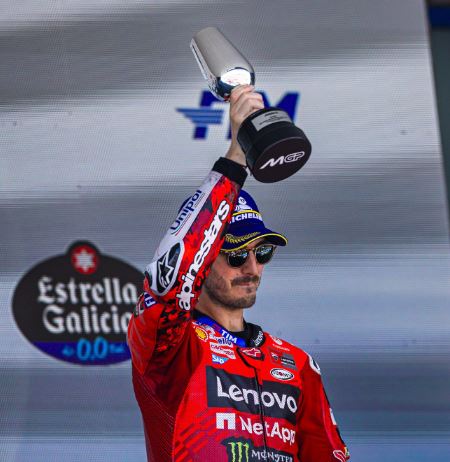 Pecco se contente de la 3e place